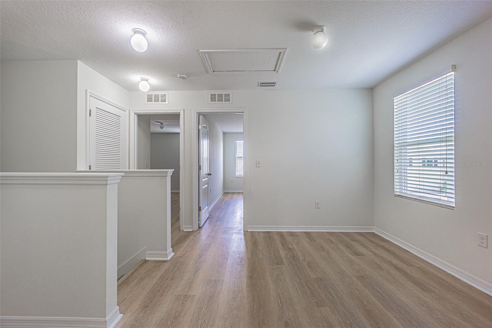 10536 WHISPERING HAMMOCK DR — photo 15