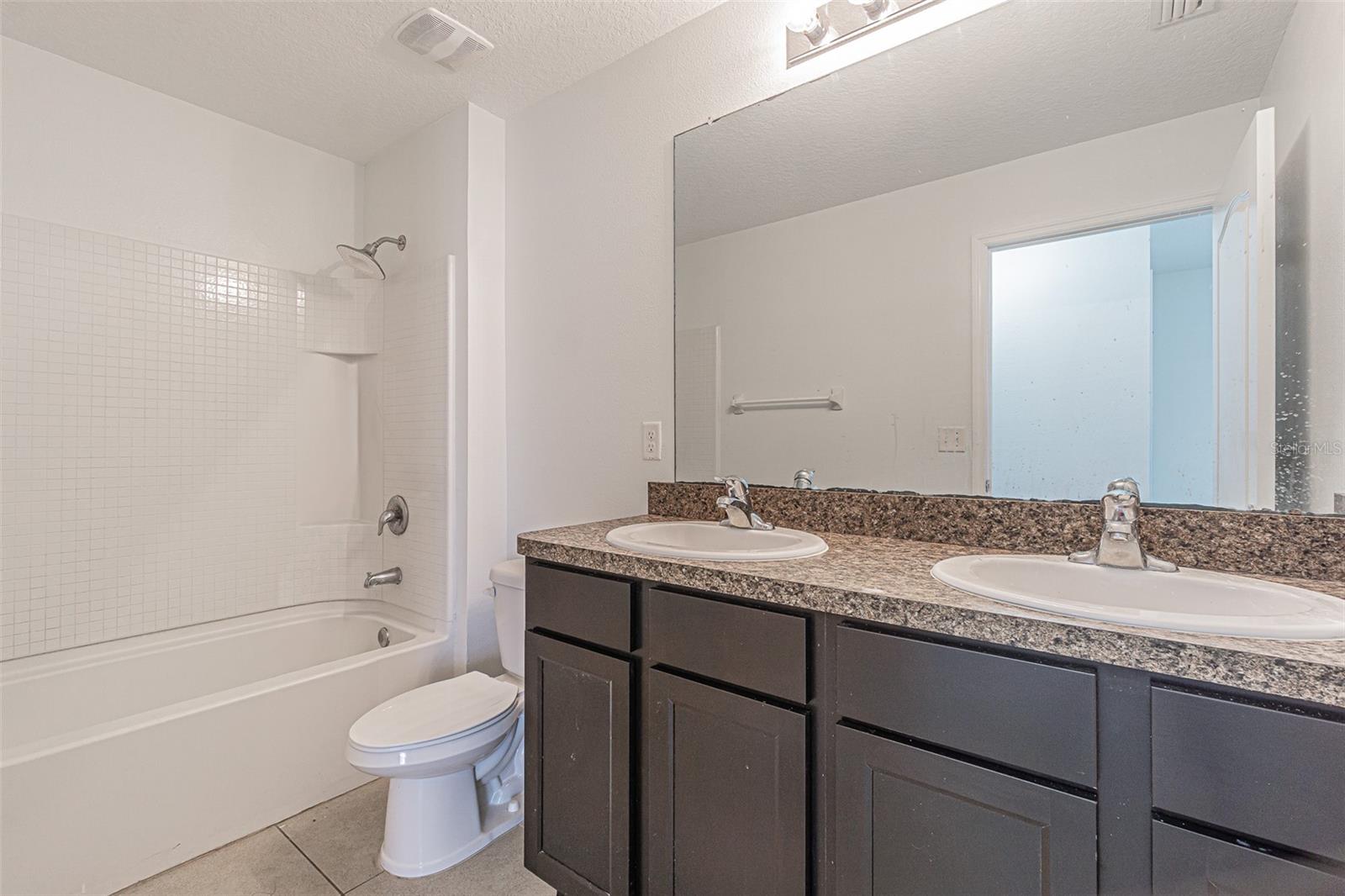 10536 WHISPERING HAMMOCK DR — photo 11