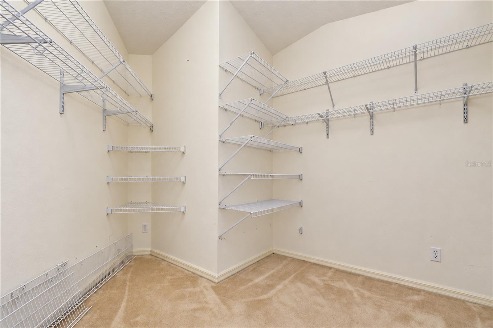 2202 LONGMORE CIR — photo 26