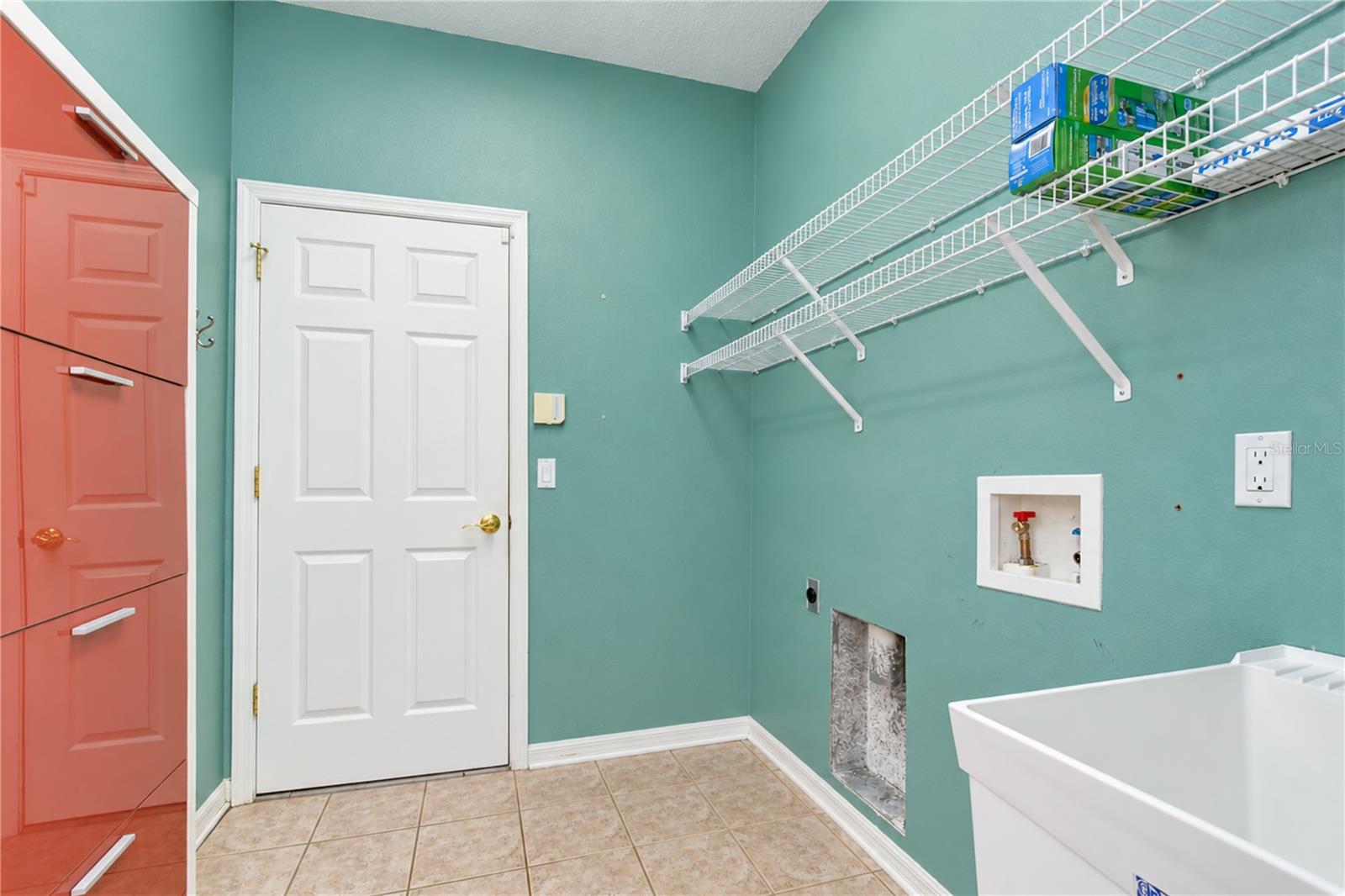2202 LONGMORE CIR — photo 28