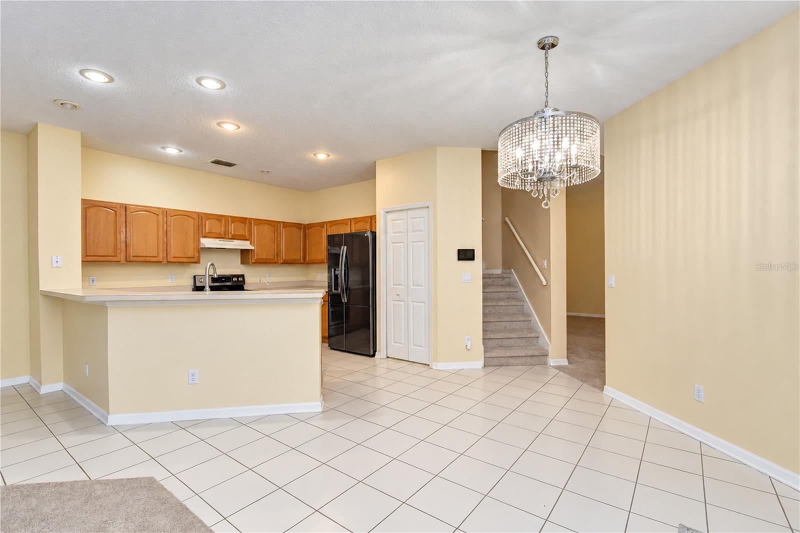 2202 LONGMORE CIR — photo 9