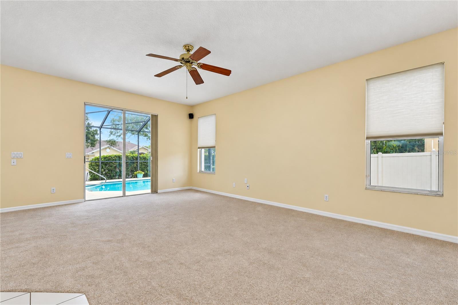 2202 LONGMORE CIR — photo 12