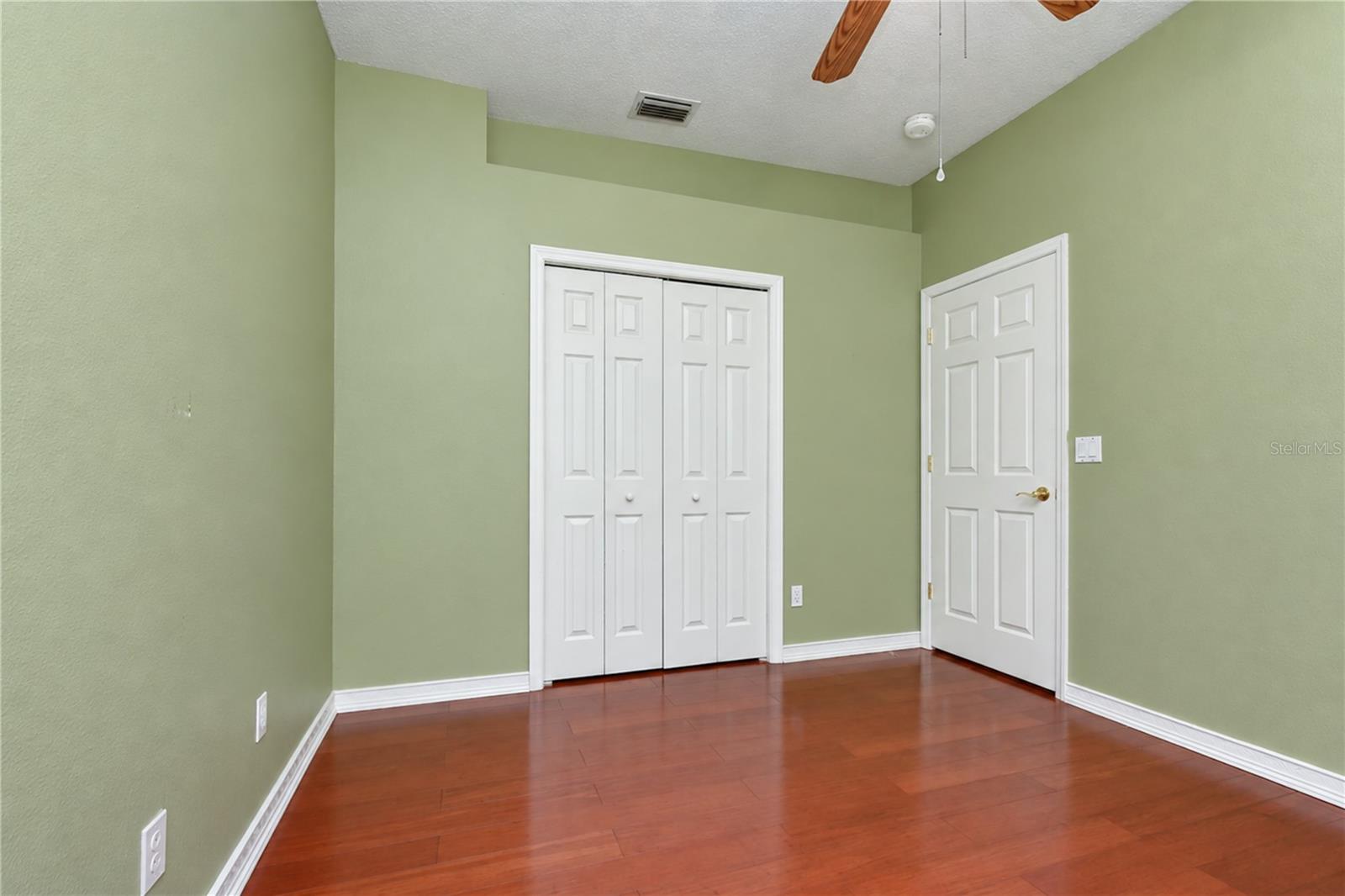 2202 LONGMORE CIR — photo 19