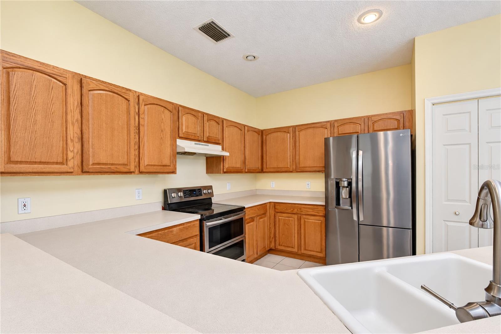 2202 LONGMORE CIR — photo 8