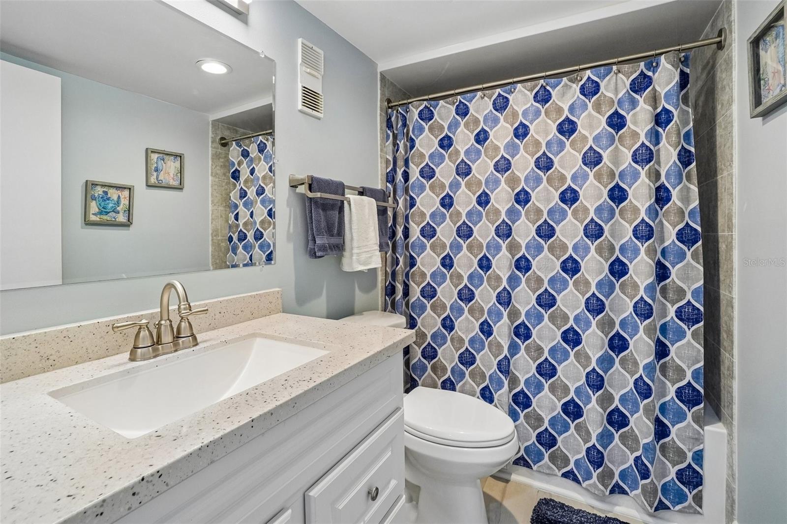 1 KEY CAPRI #406W — photo 22