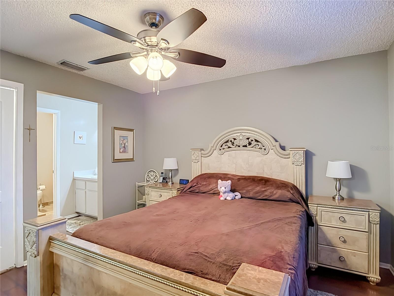 13130 GREENVIEW CT — photo 27