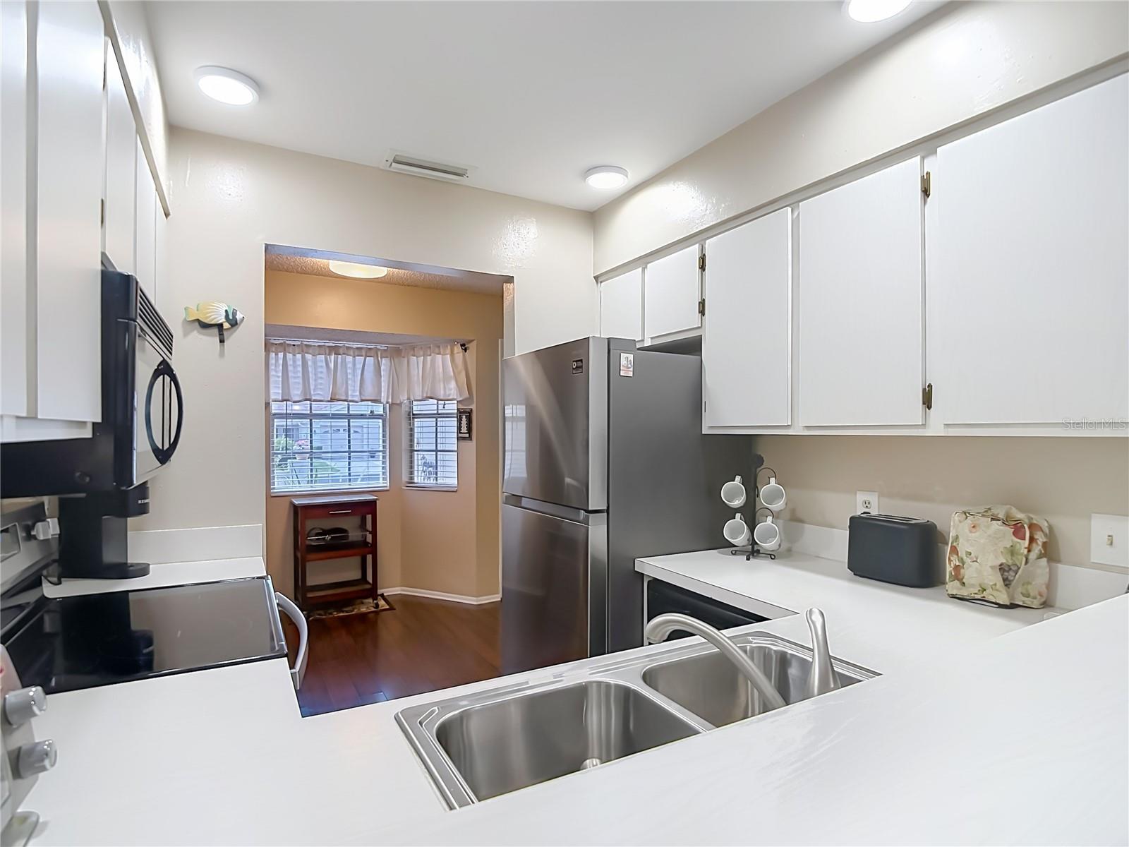 13130 GREENVIEW CT — photo 20