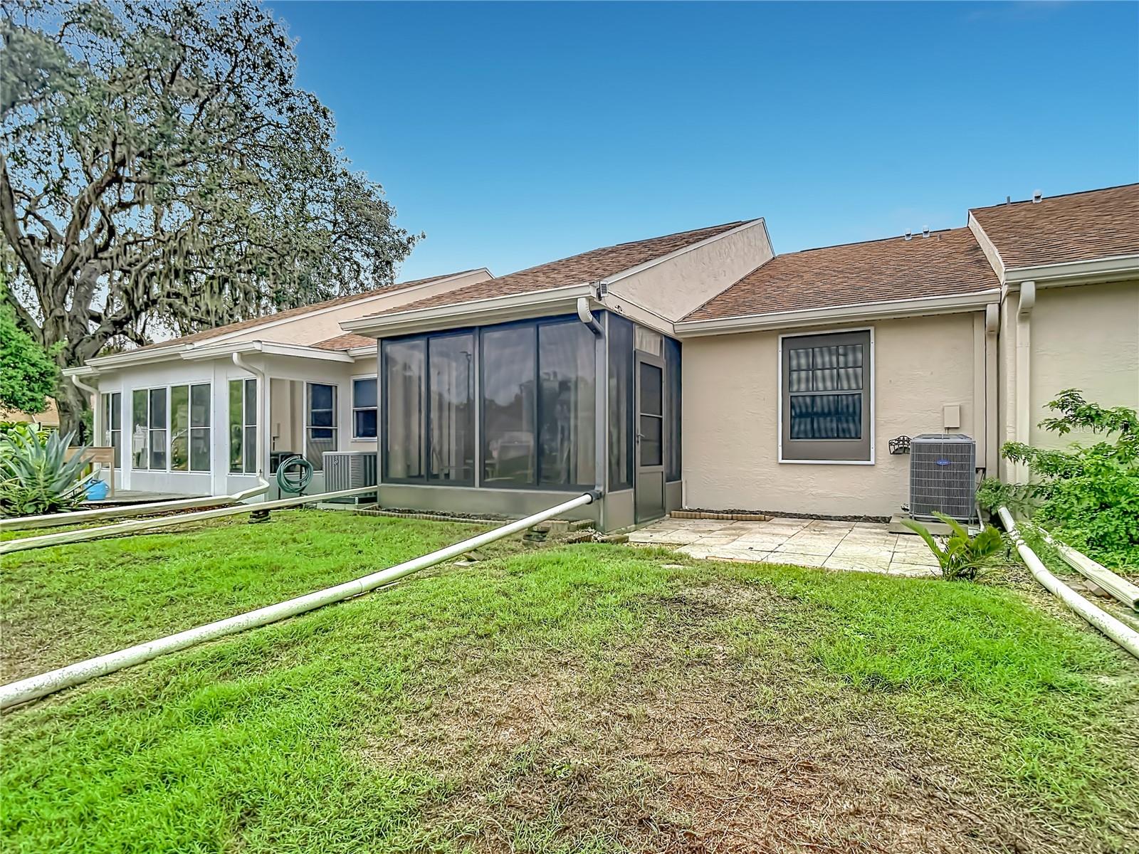 13130 GREENVIEW CT — photo 43