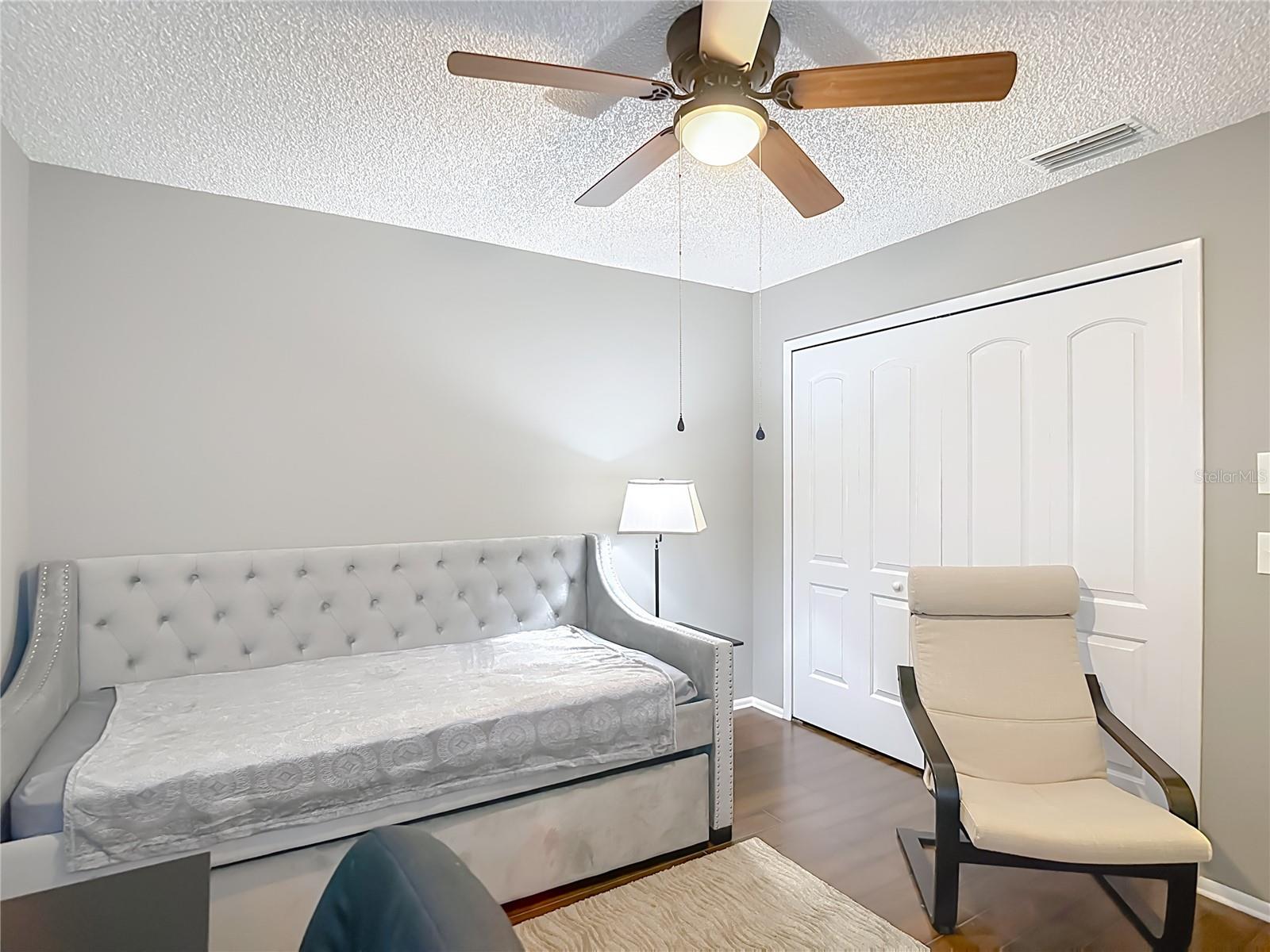 13130 GREENVIEW CT — photo 34