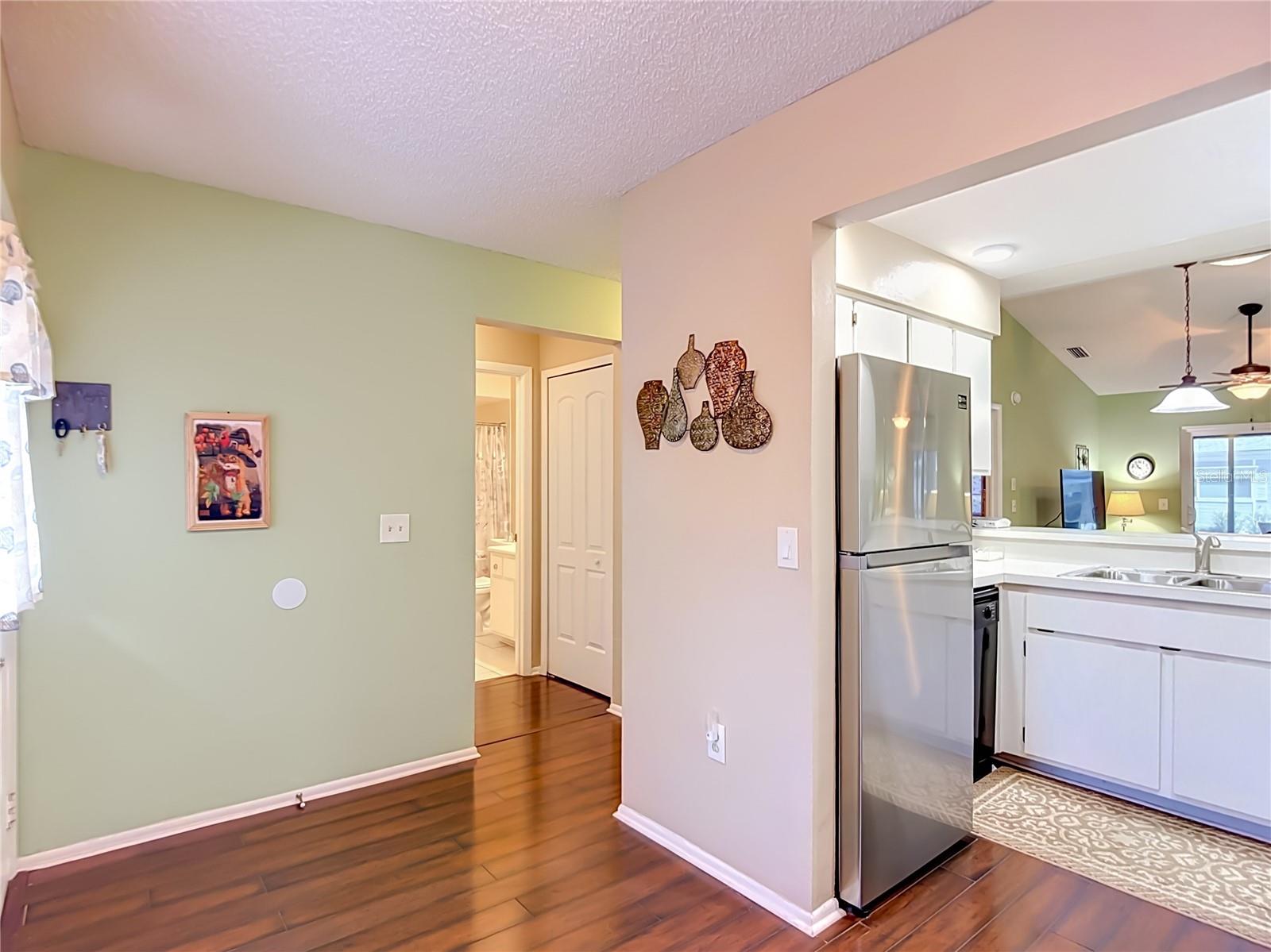 13130 GREENVIEW CT — photo 17
