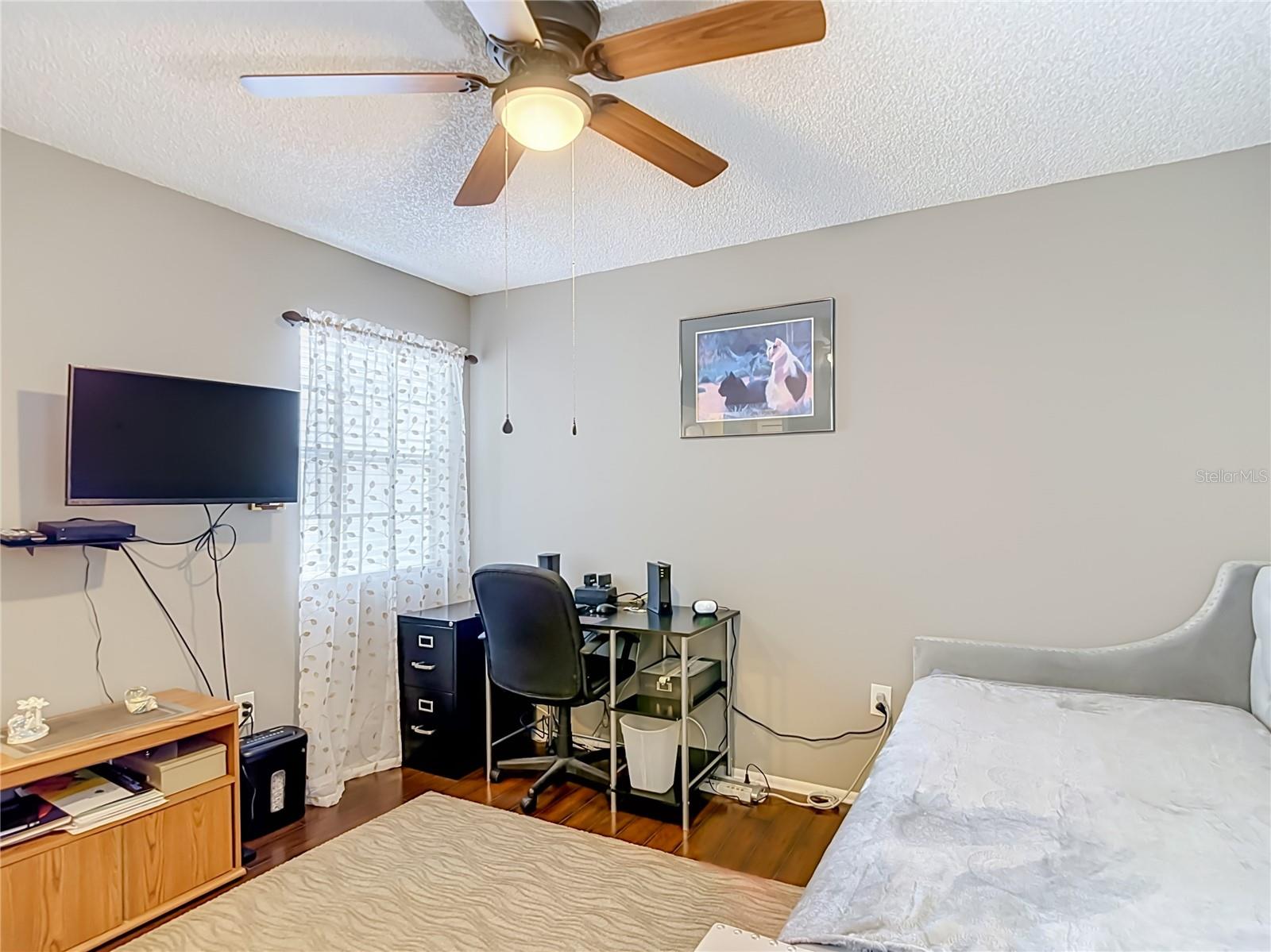 13130 GREENVIEW CT — photo 36
