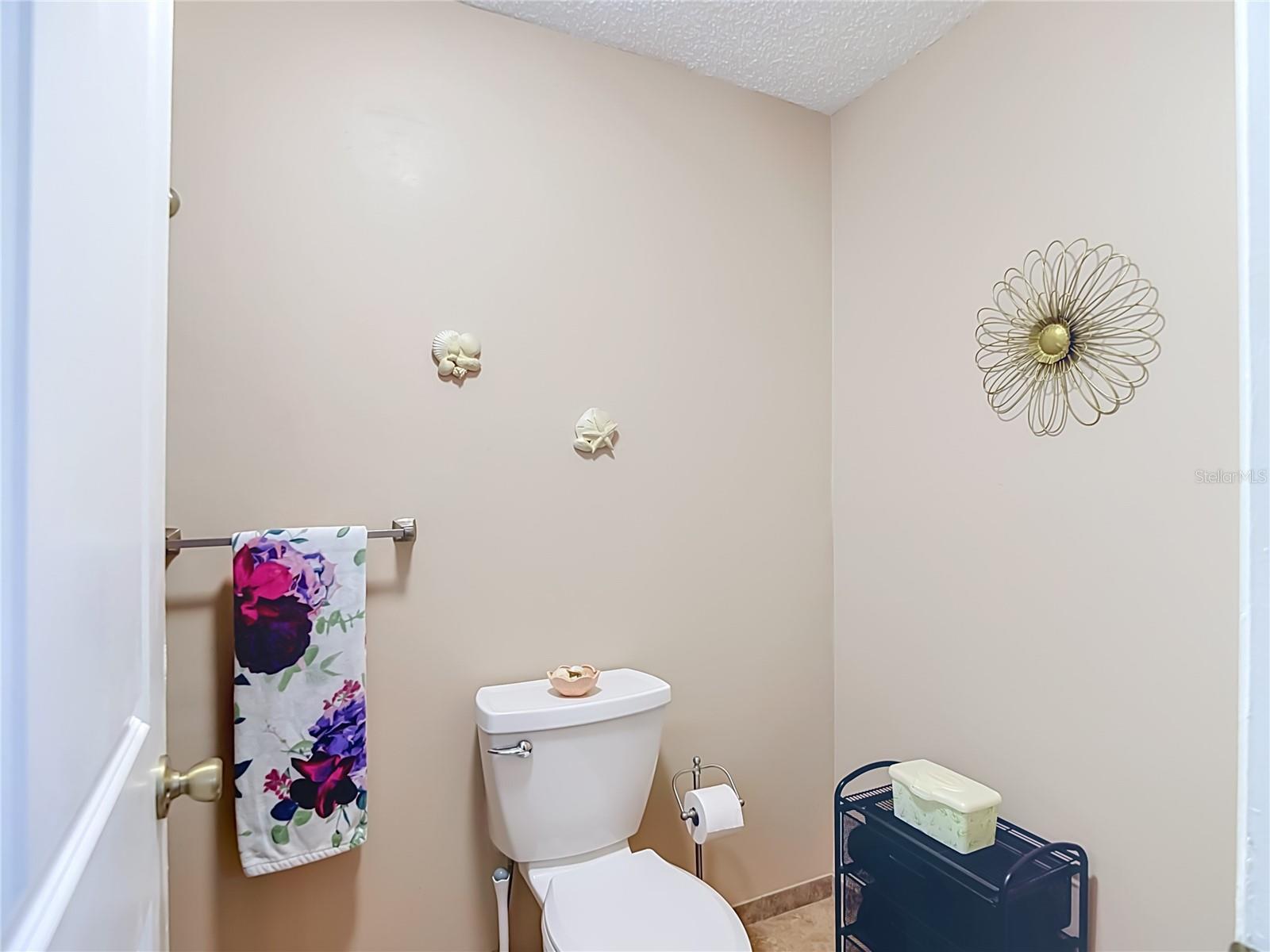 13130 GREENVIEW CT — photo 31