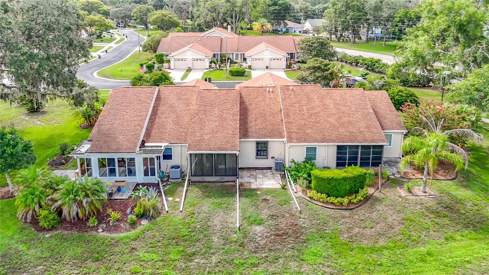 13130 GREENVIEW CT — photo 44