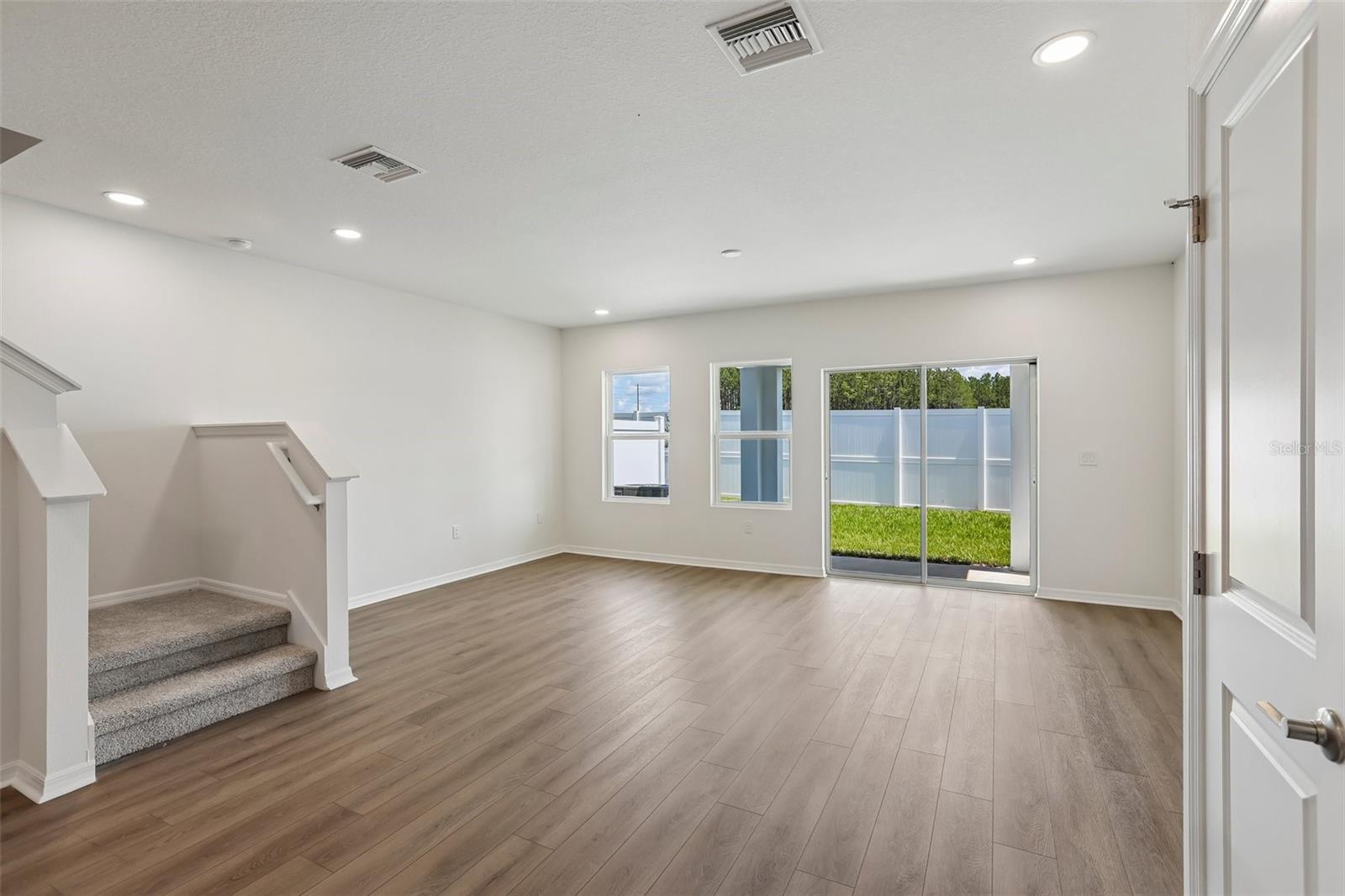 34563 TURPINS AVE — photo 9