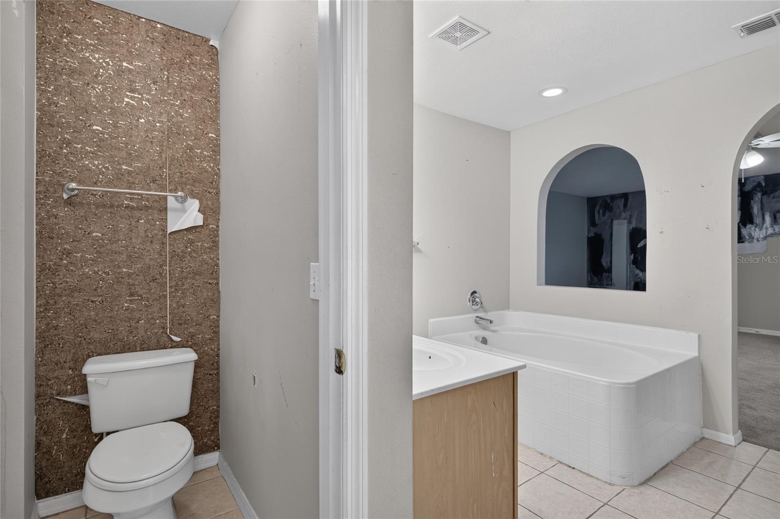 12803 LAKE VISTA DR — photo 25