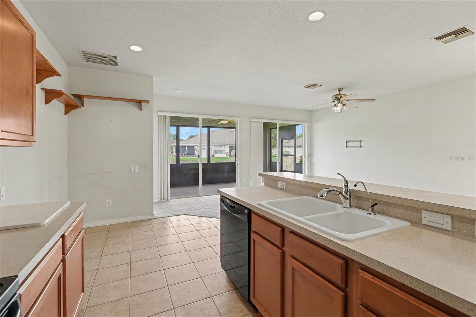 13703 CREST LAKE DR — photo 9