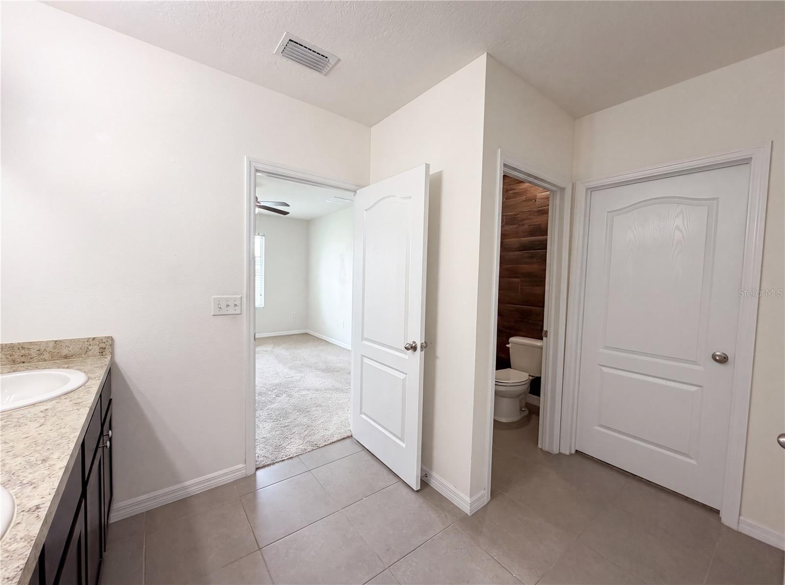 16415 TREASURE POINT DR — photo 21