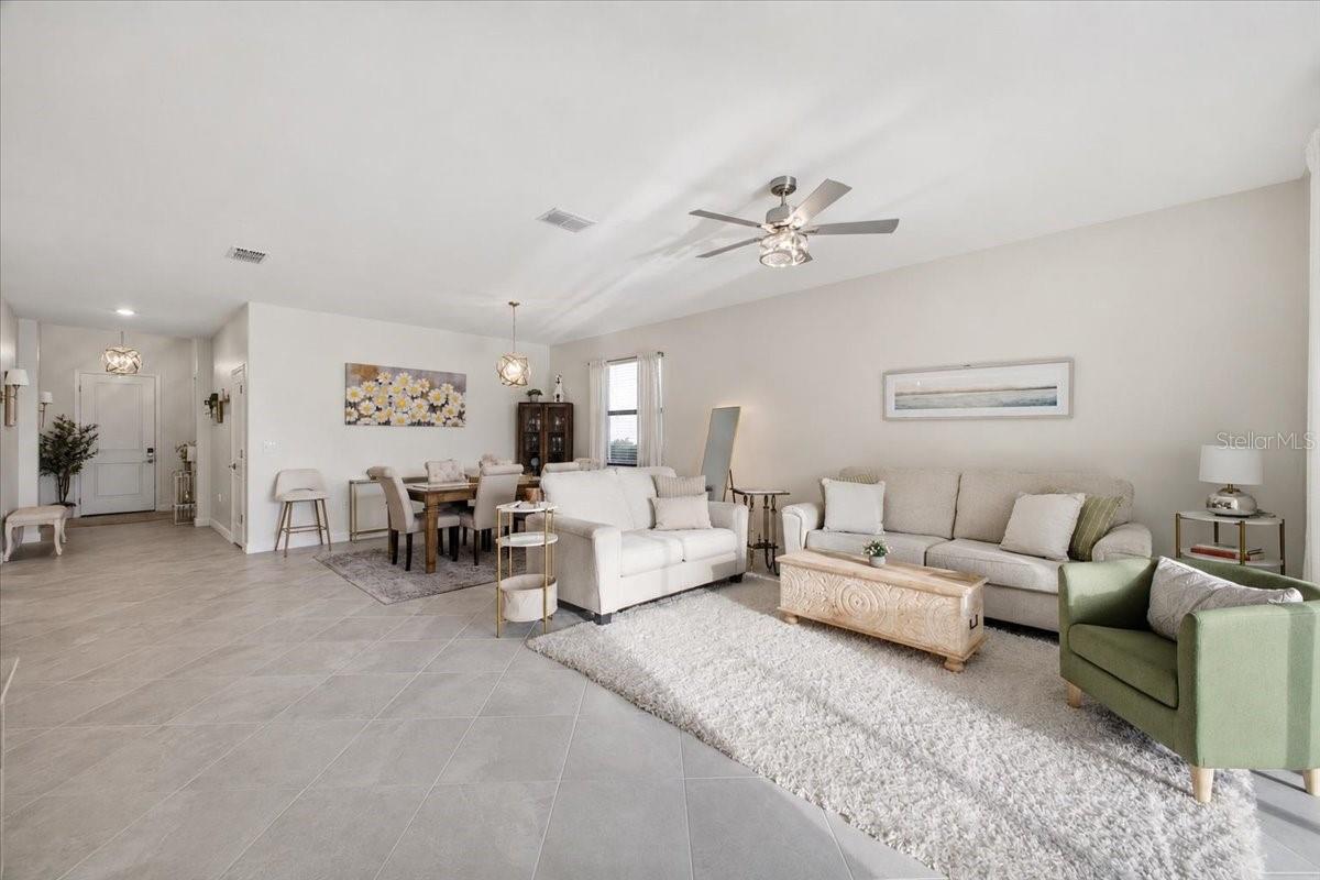 5250 CORAL REEF WAY — photo 12