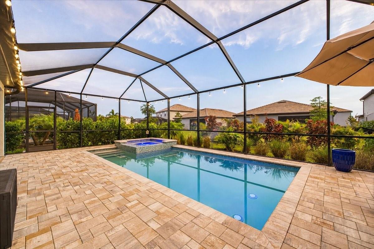 5250 CORAL REEF WAY — photo 34