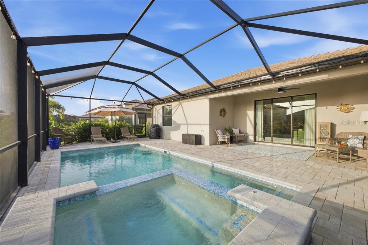 5250 CORAL REEF WAY — photo 27