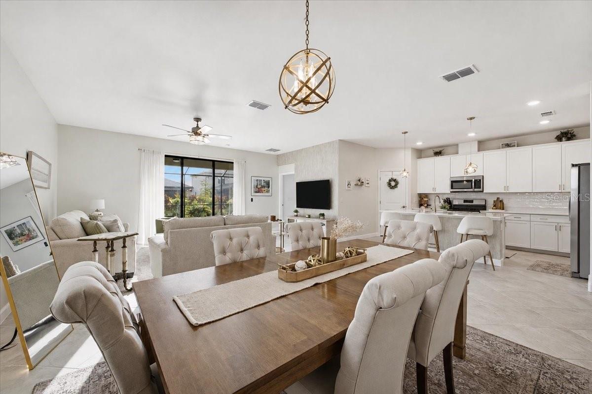 5250 CORAL REEF WAY — photo 9