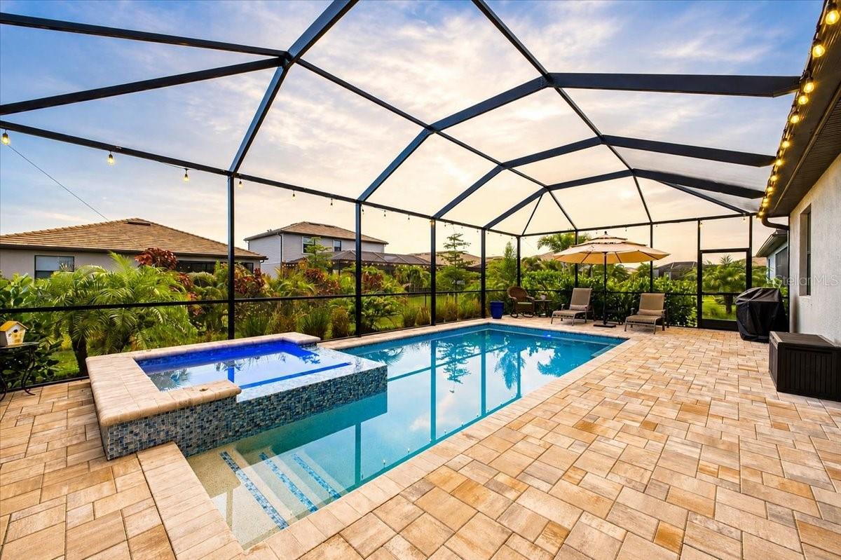 5250 CORAL REEF WAY — photo 32