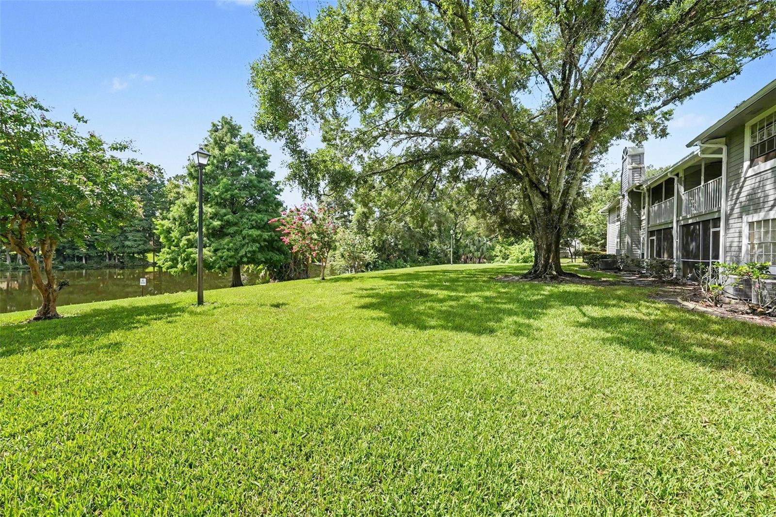 11805 SKYLAKE PL #C — photo 32