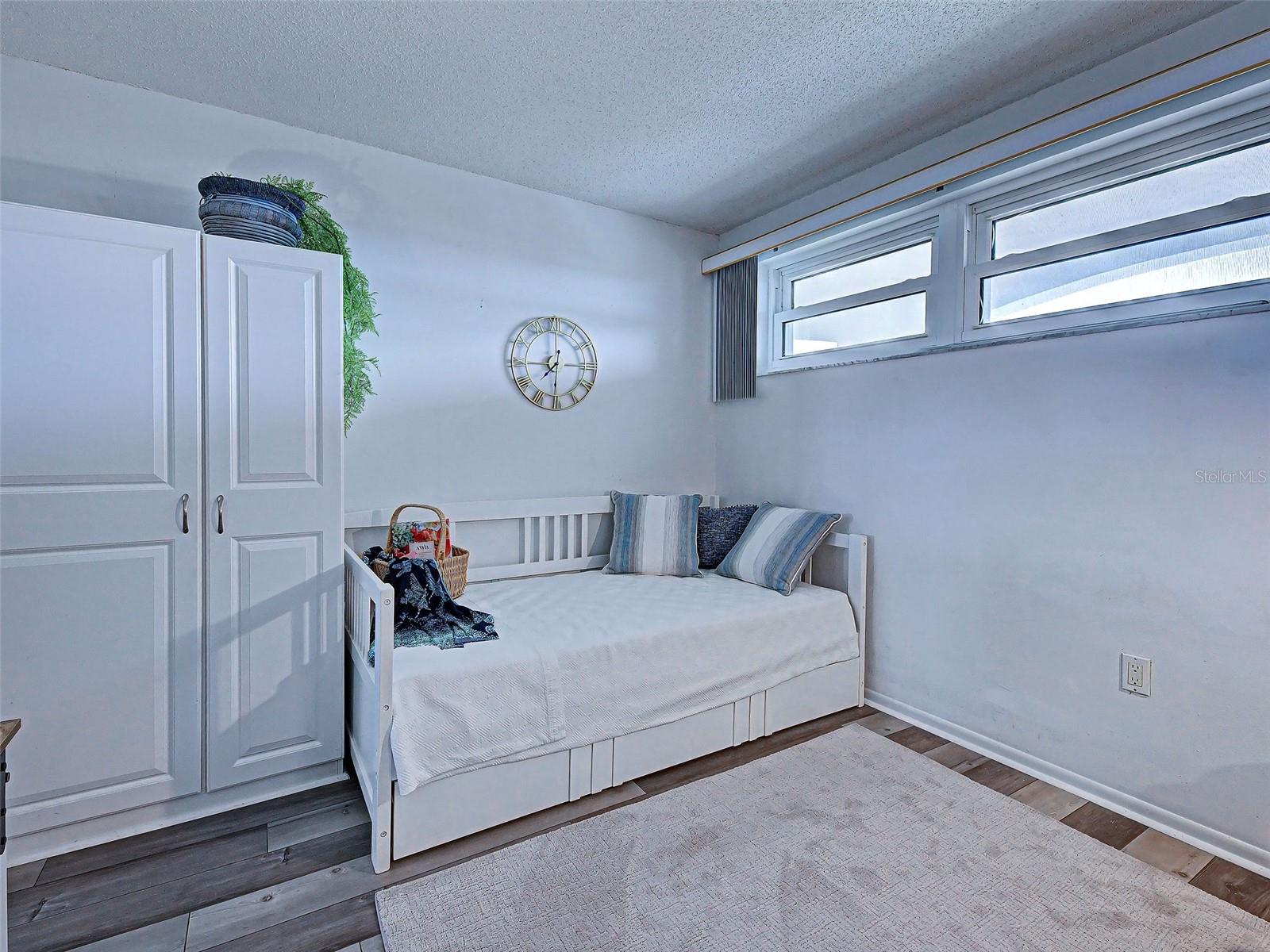 633 ALHAMBRA RD #1006 — photo 23