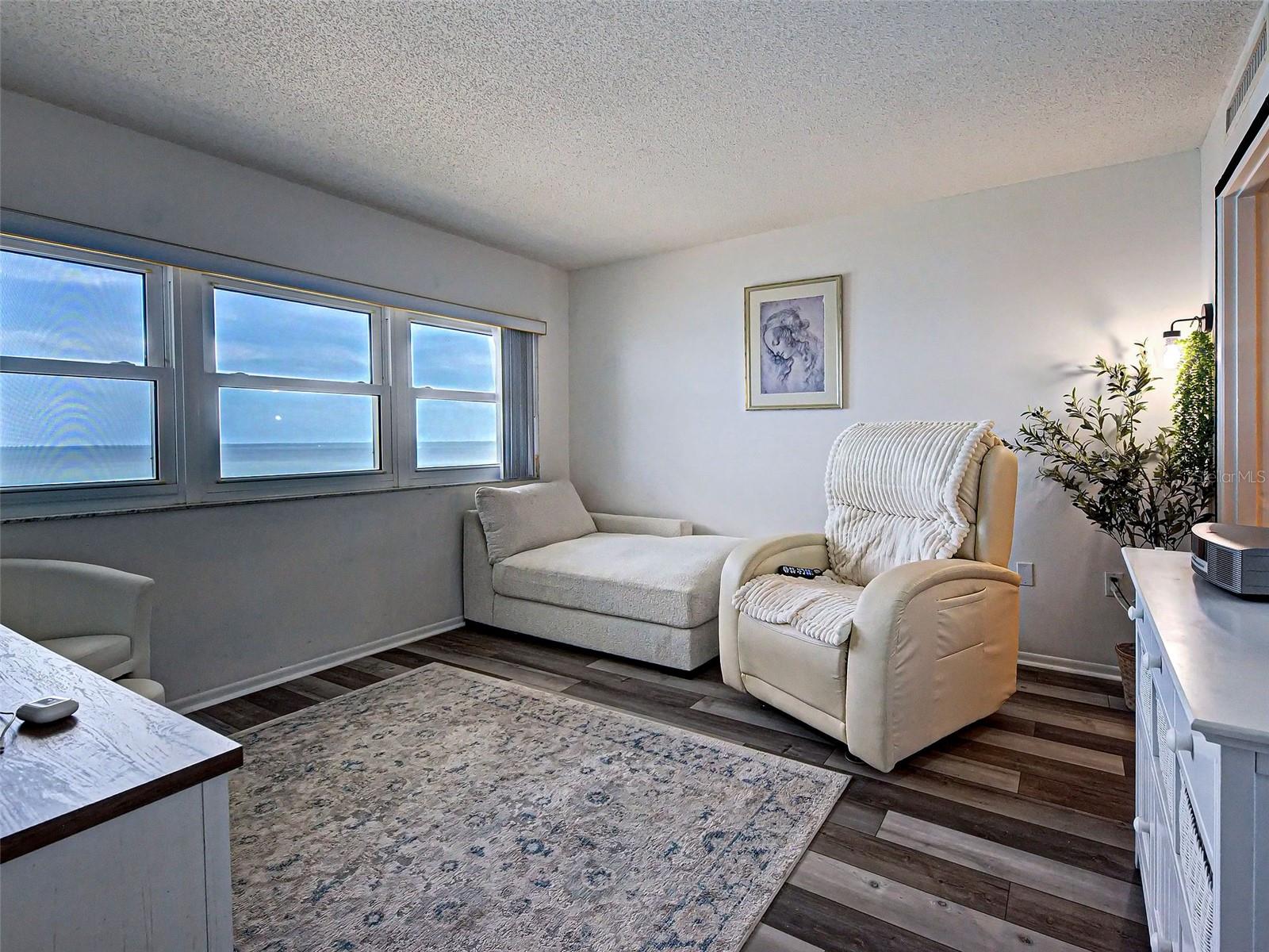 633 ALHAMBRA RD #1006 — photo 34