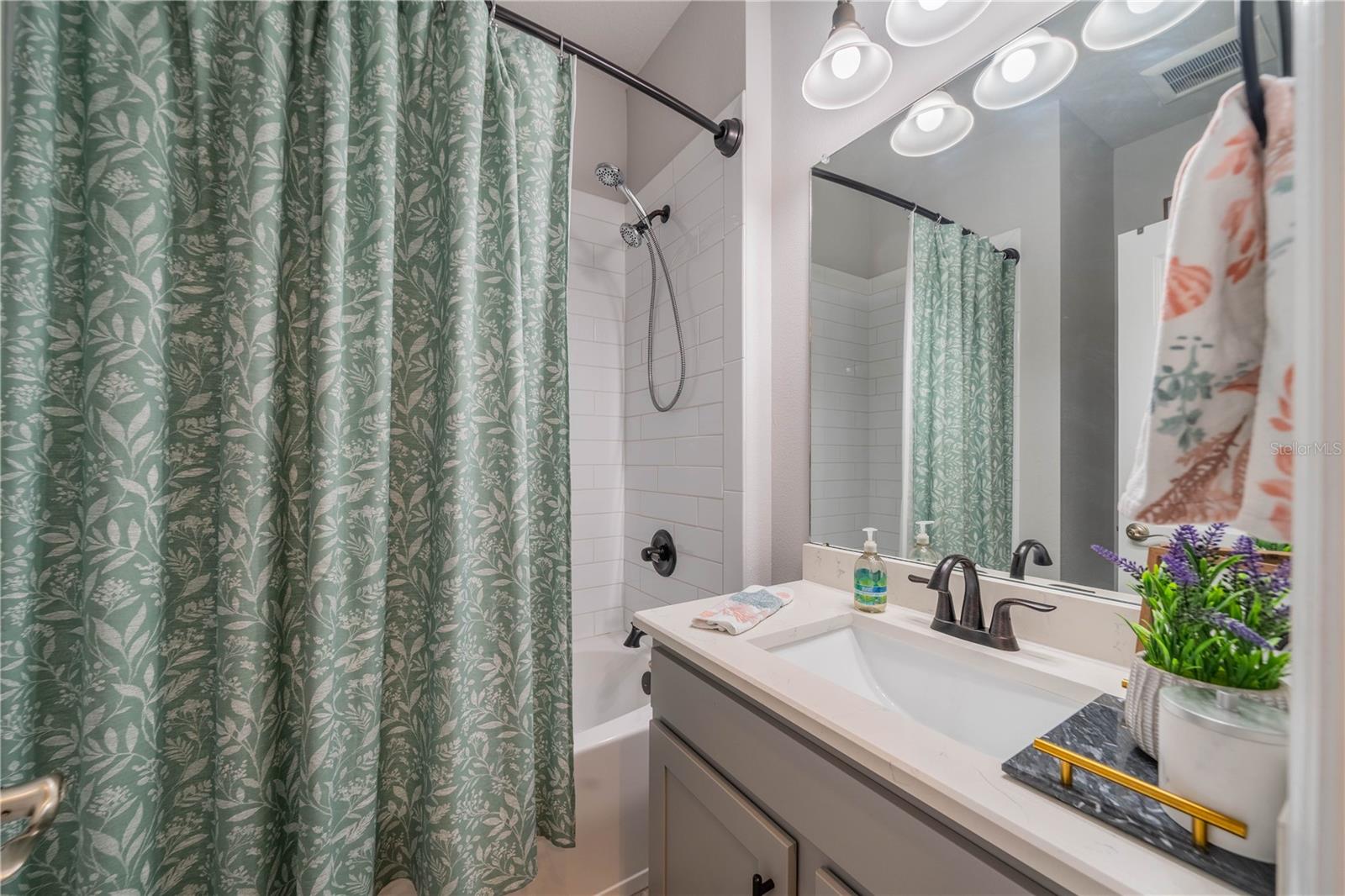 5538 SPANISH MOSS CV — photo 24