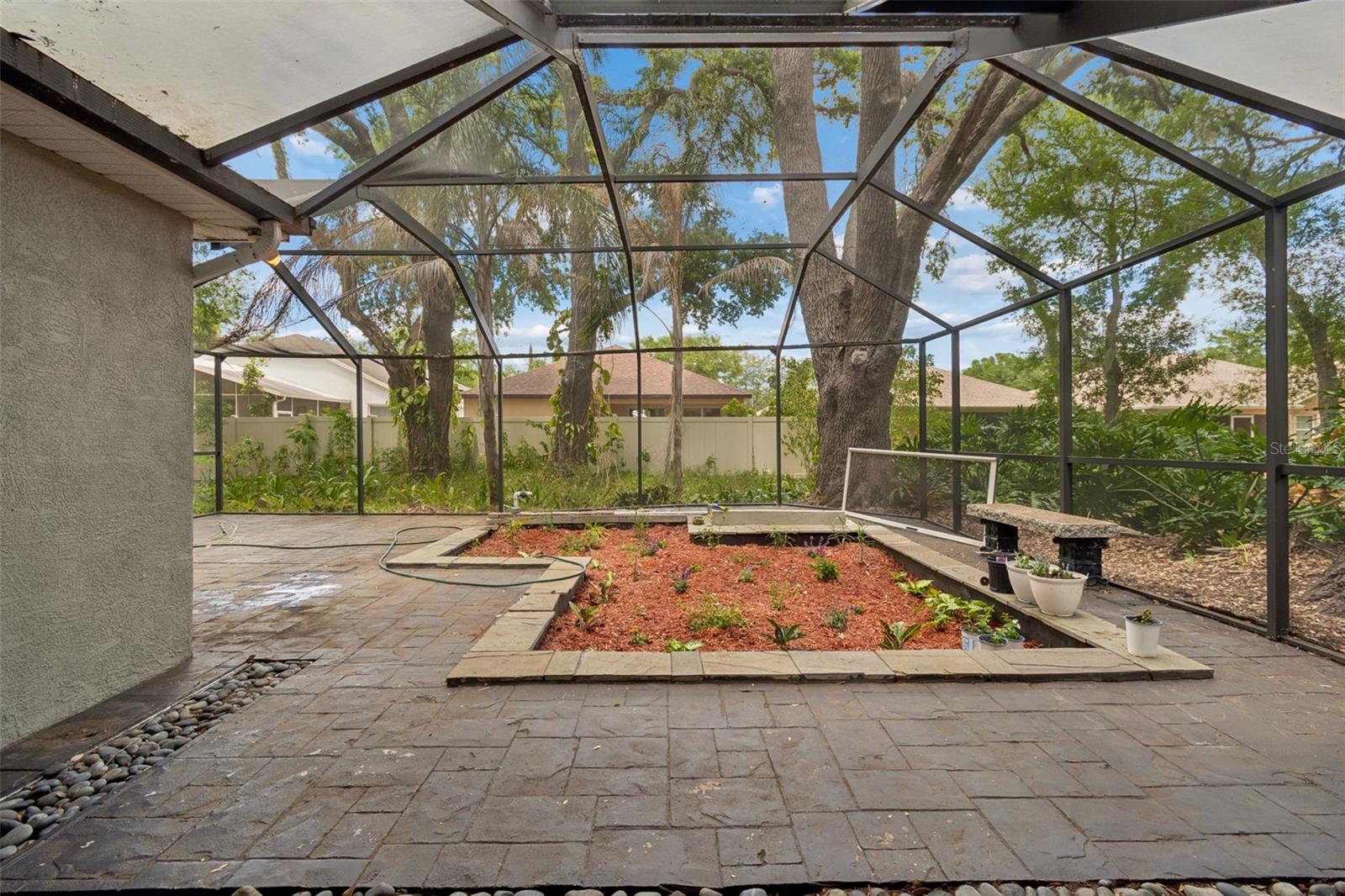 4643 DUNNIE DR — photo 34