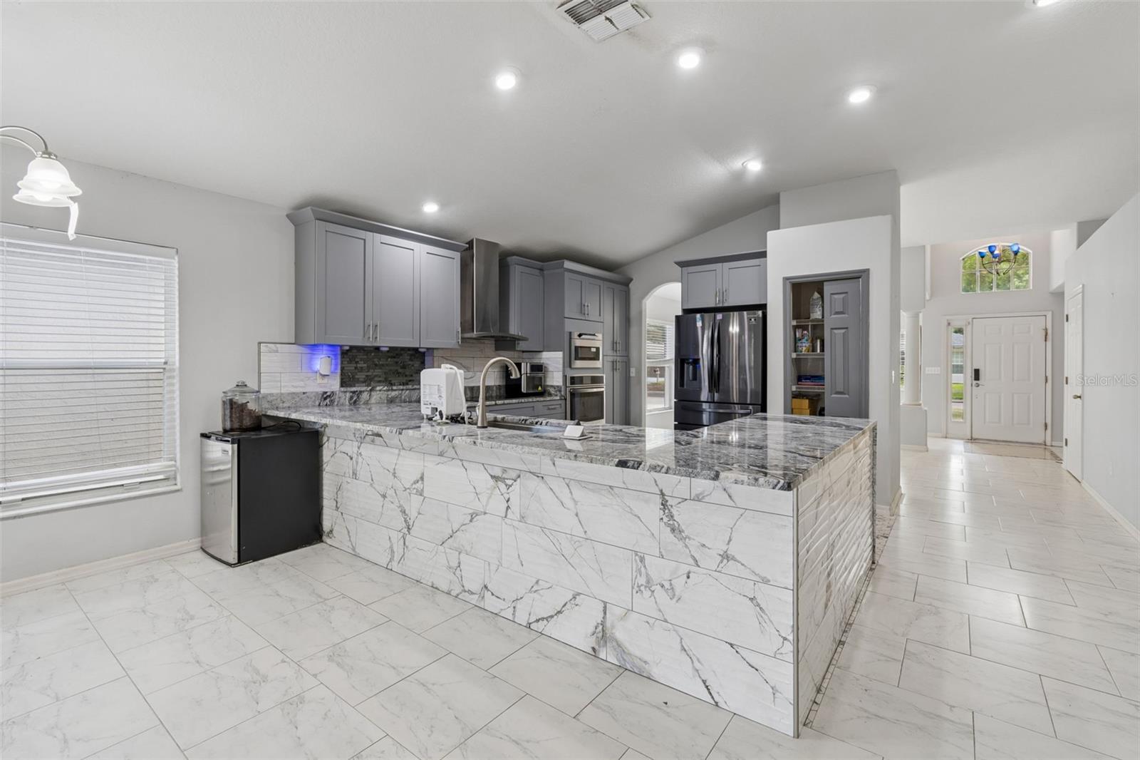 4643 DUNNIE DR — photo 16