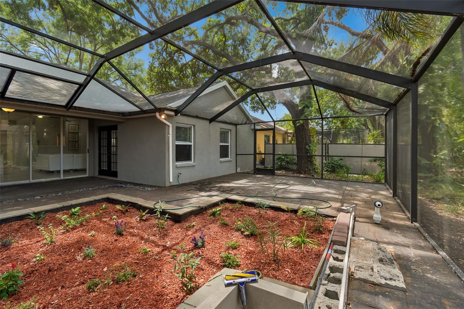 4643 DUNNIE DR — photo 37
