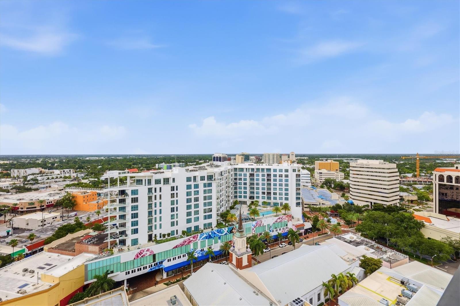 33 S PALM AVE #1503 — photo 40