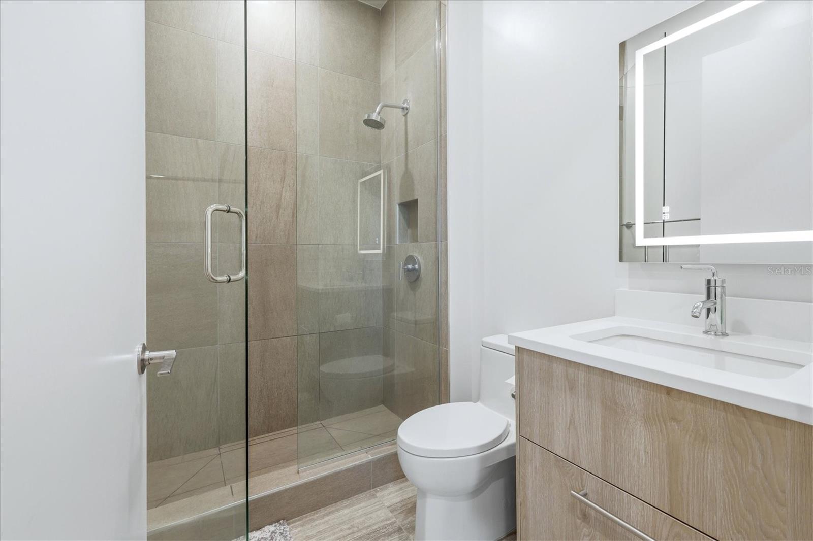 33 S PALM AVE #1503 — photo 34