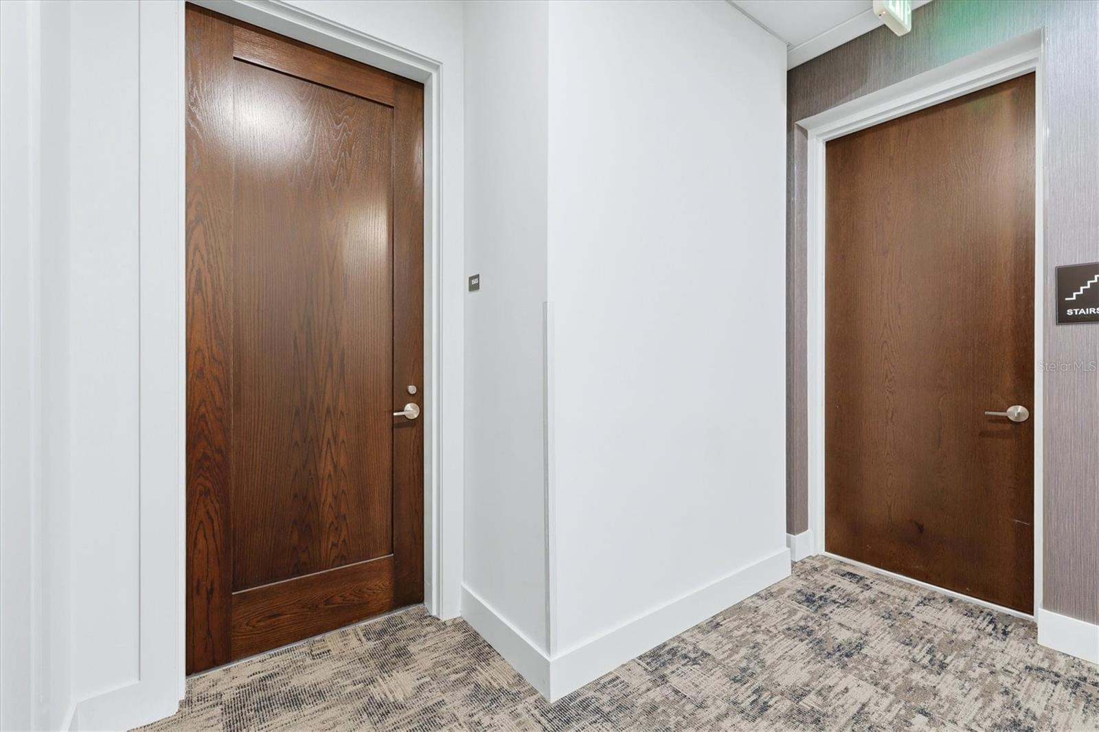 33 S PALM AVE #1503 — photo 6