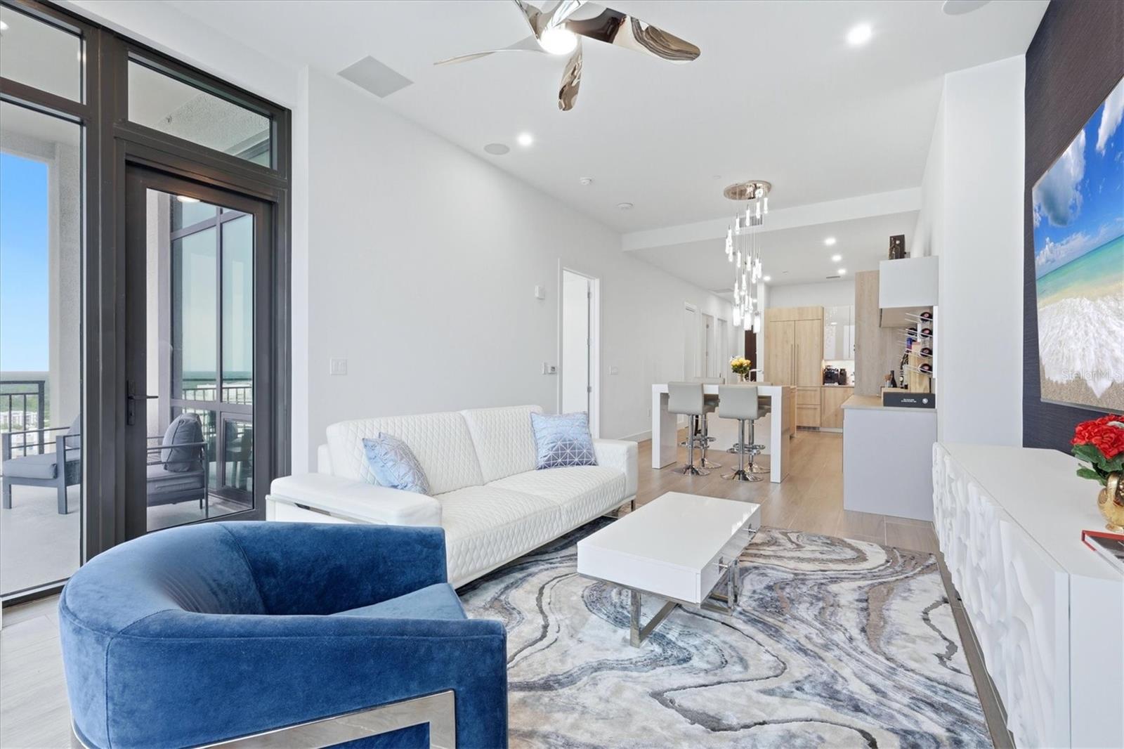 33 S PALM AVE #1503 — photo 12