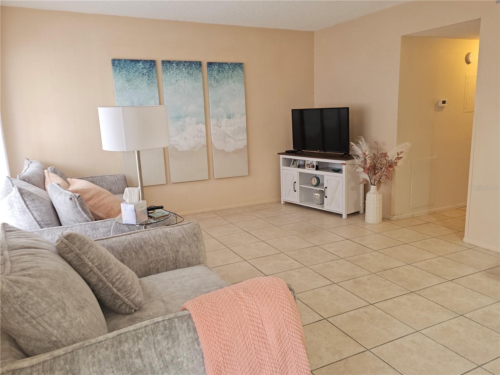 2458 COLUMBIA DR #66 — photo 5