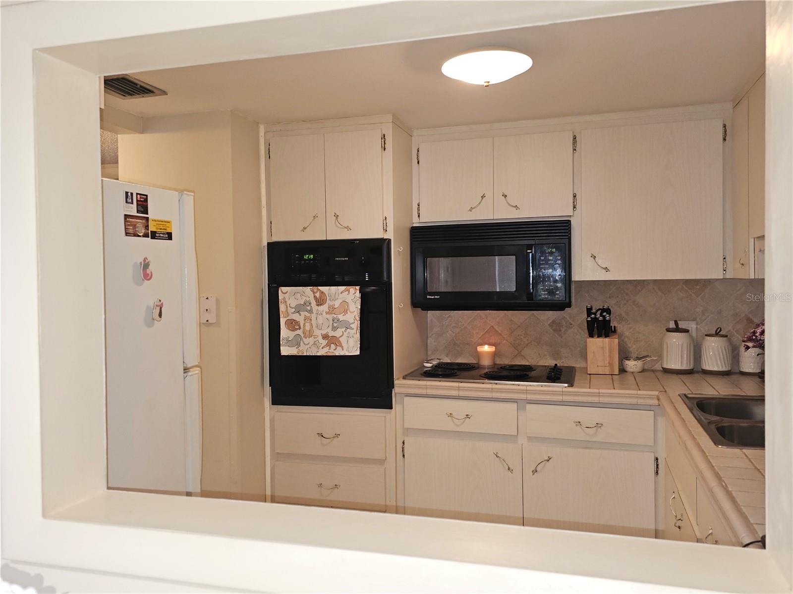 2458 COLUMBIA DR #66 — photo 11