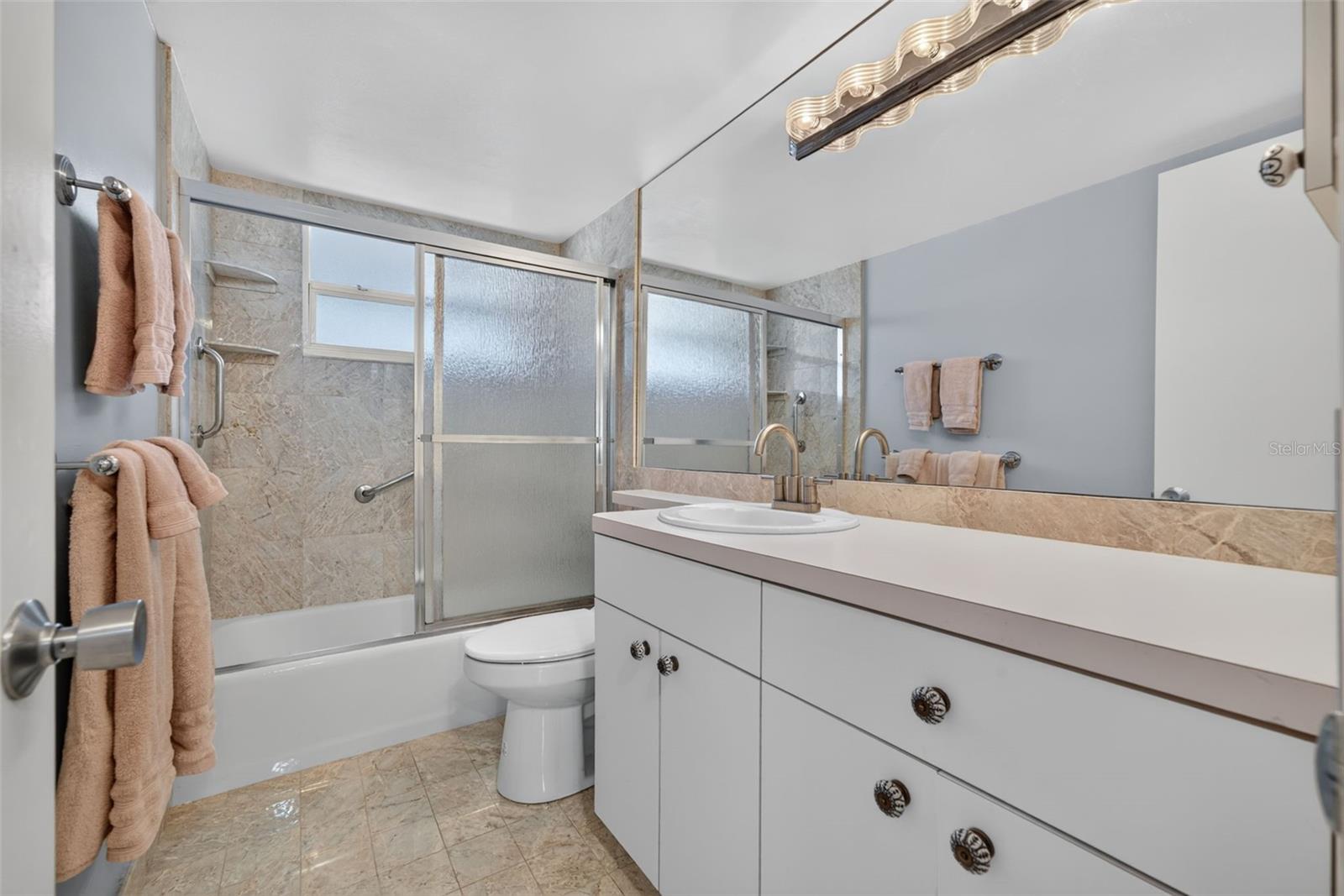 4390 EXETER DR #107 — photo 27