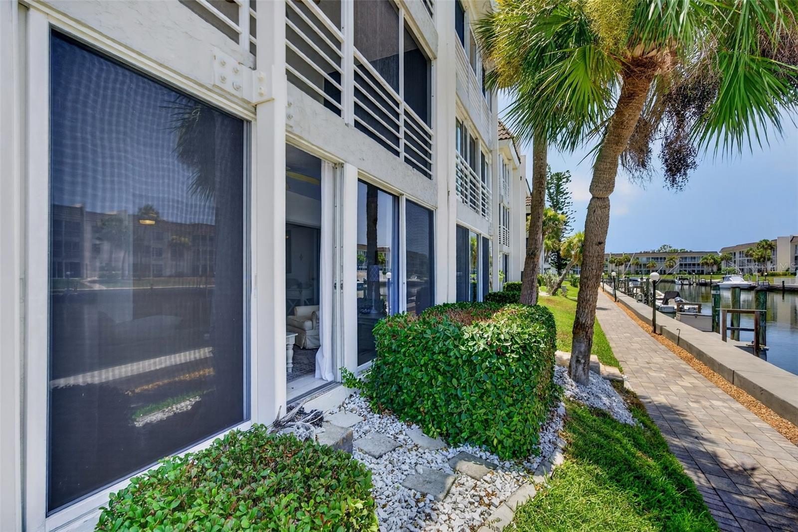 4390 EXETER DR #107 — photo 17