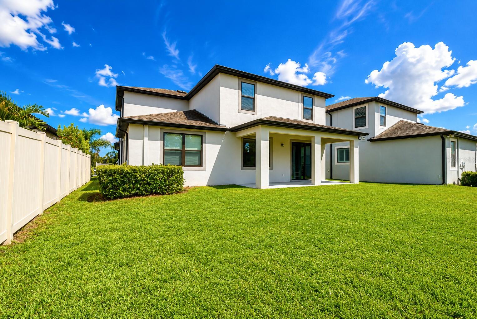 1621 LEAF FLOWER LN — photo 57