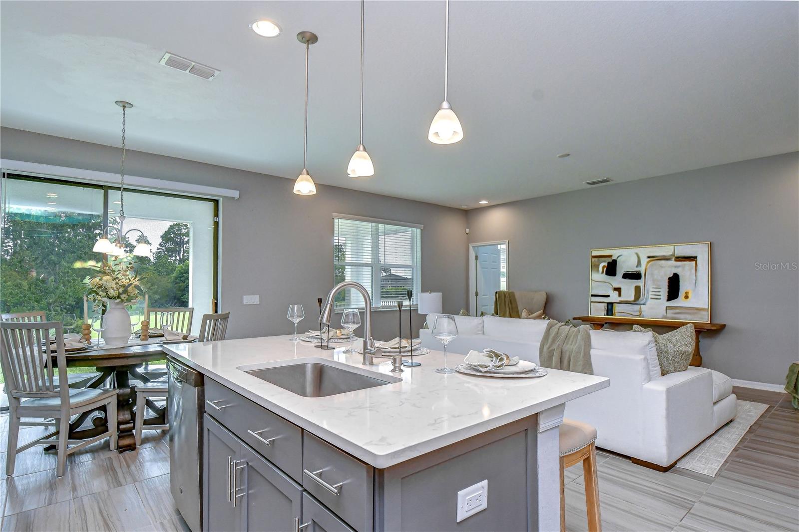 1621 LEAF FLOWER LN — photo 35