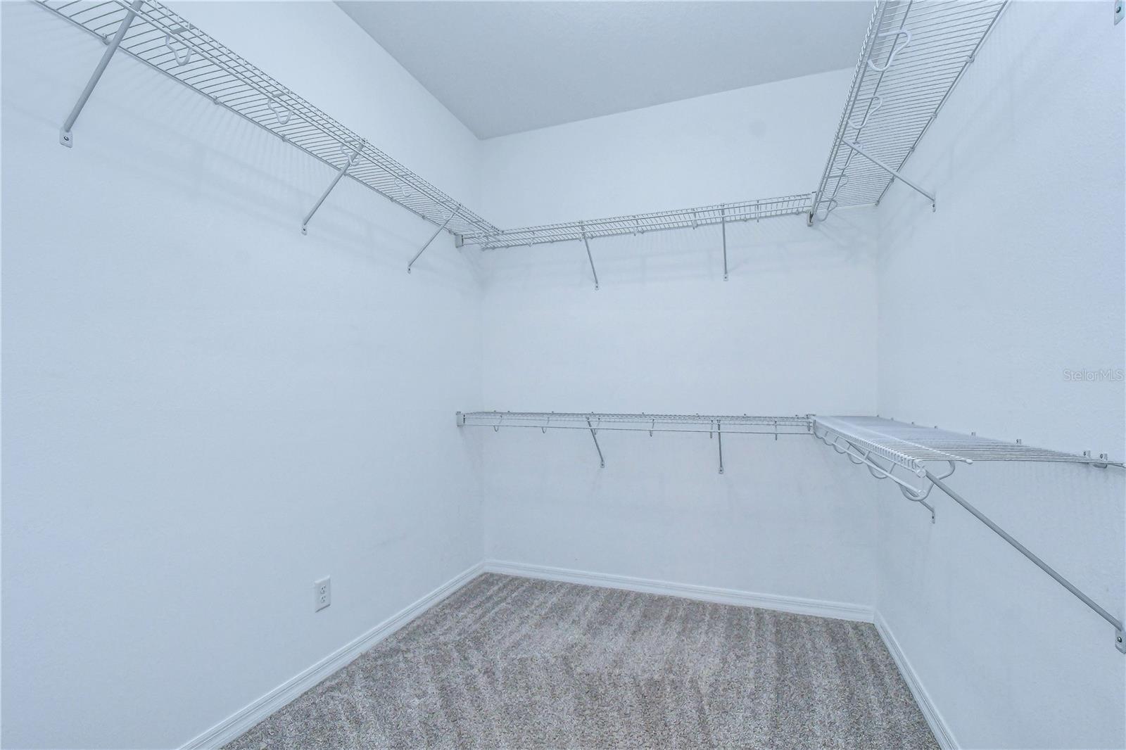 1621 LEAF FLOWER LN — photo 42