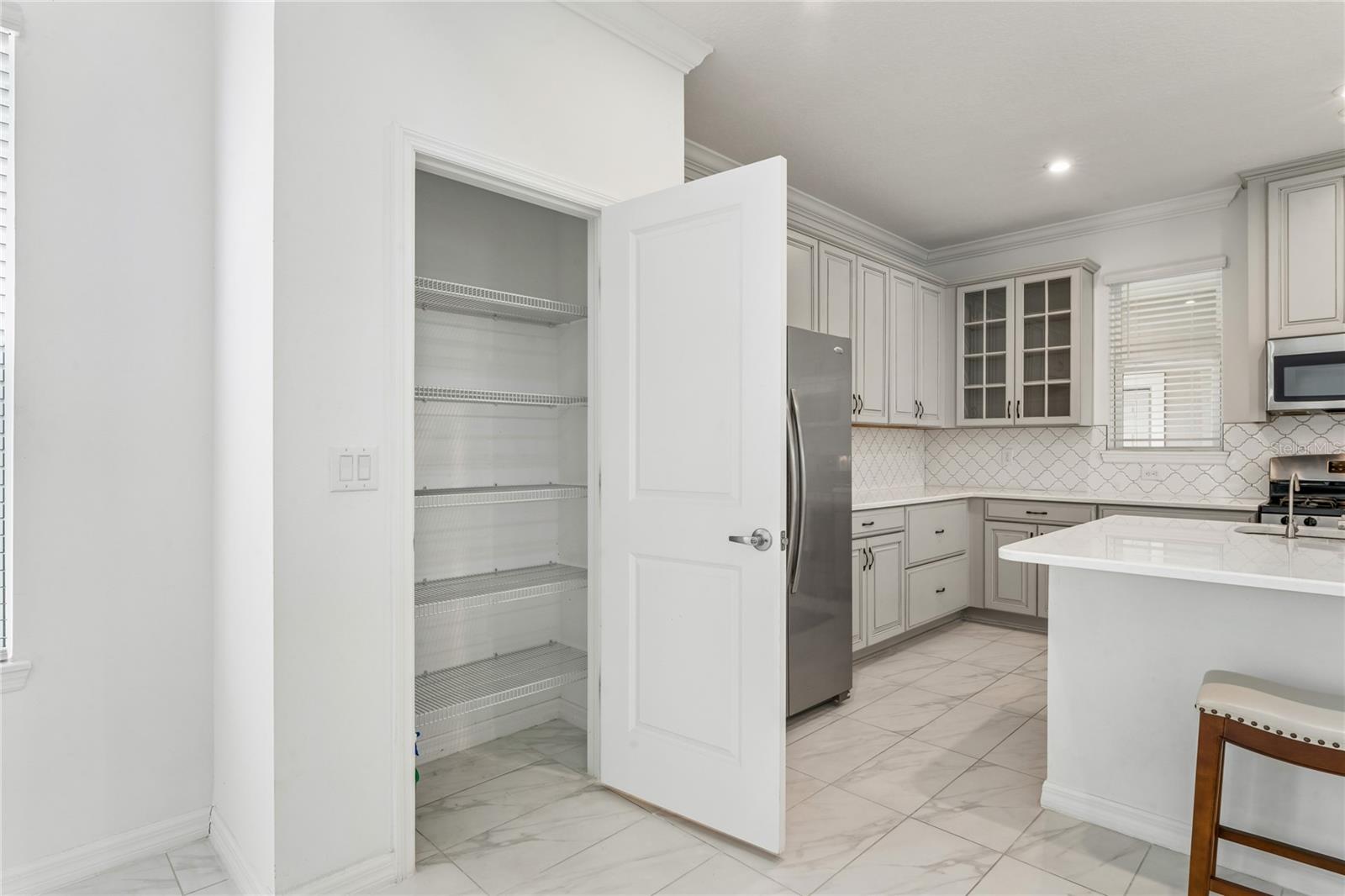13636 STEVENSON LN — photo 21