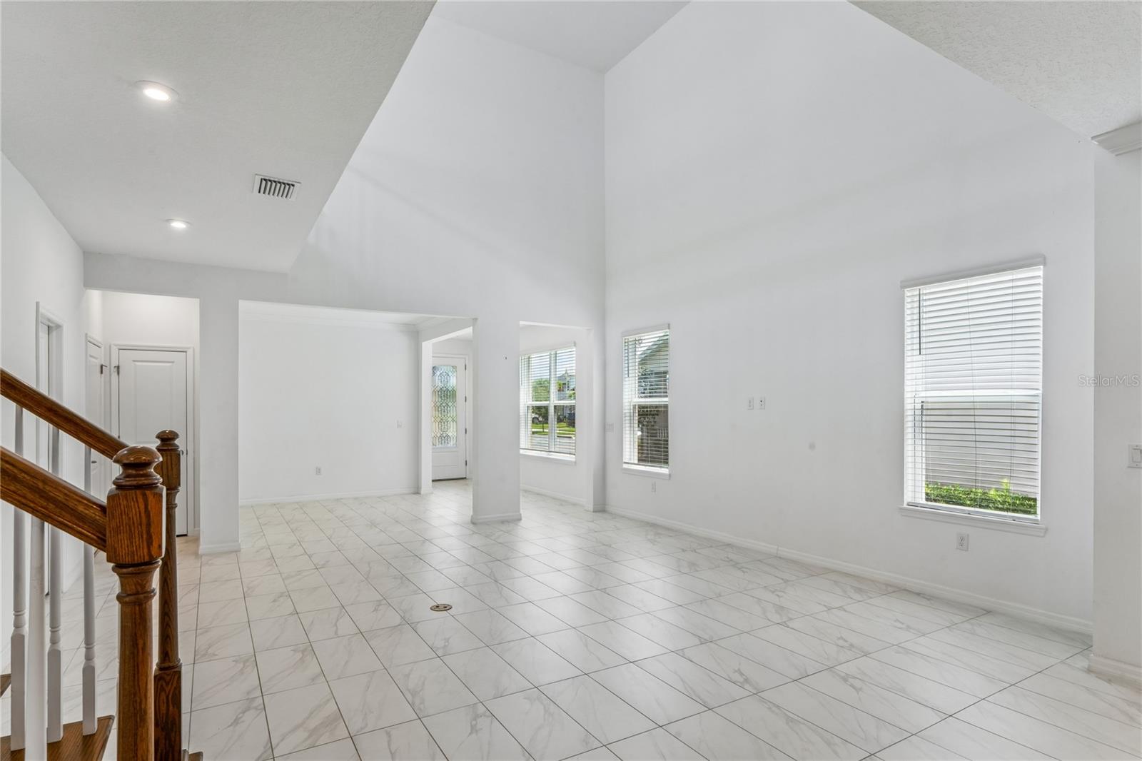 13636 STEVENSON LN — photo 10