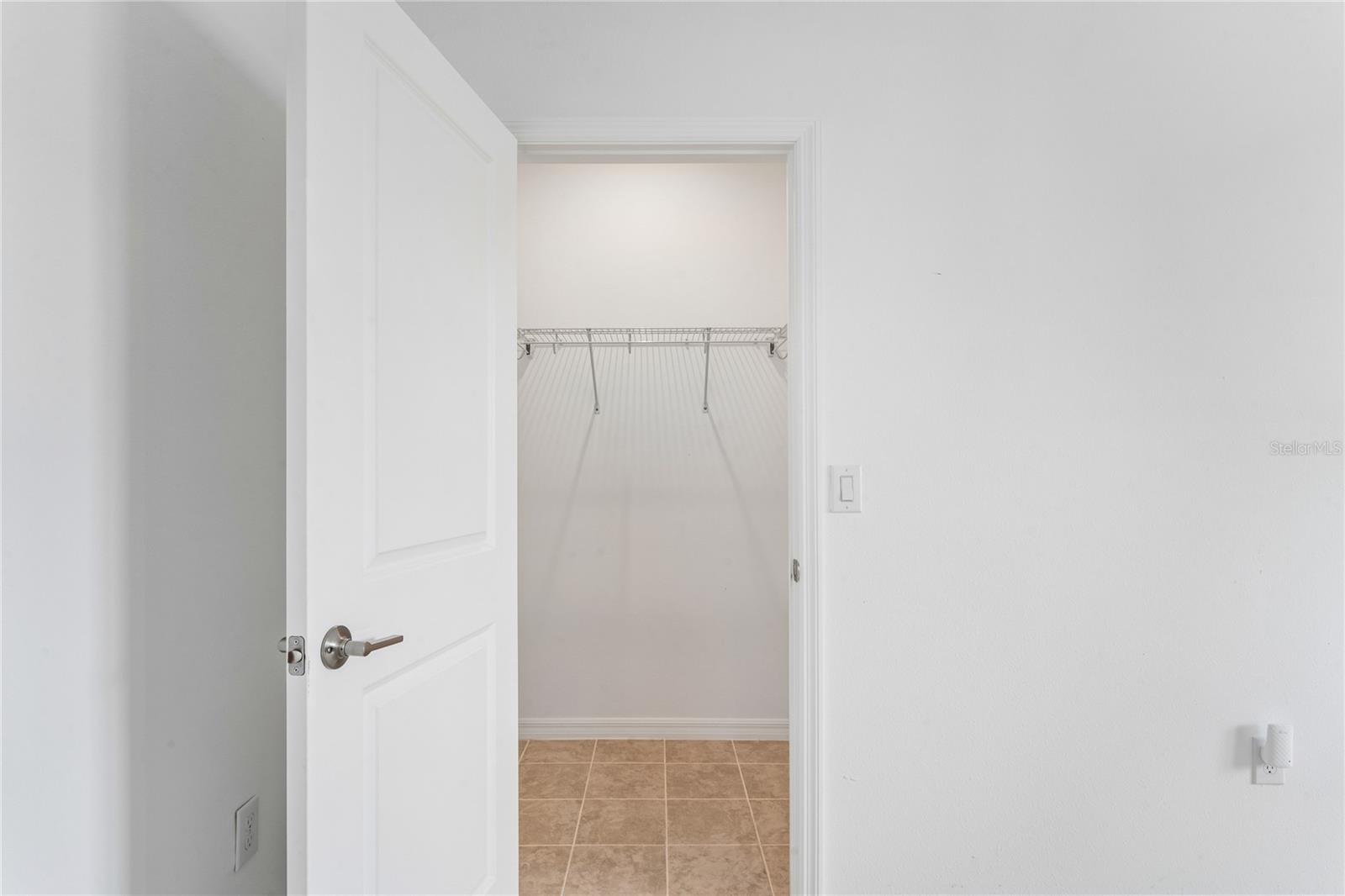 13636 STEVENSON LN — photo 53