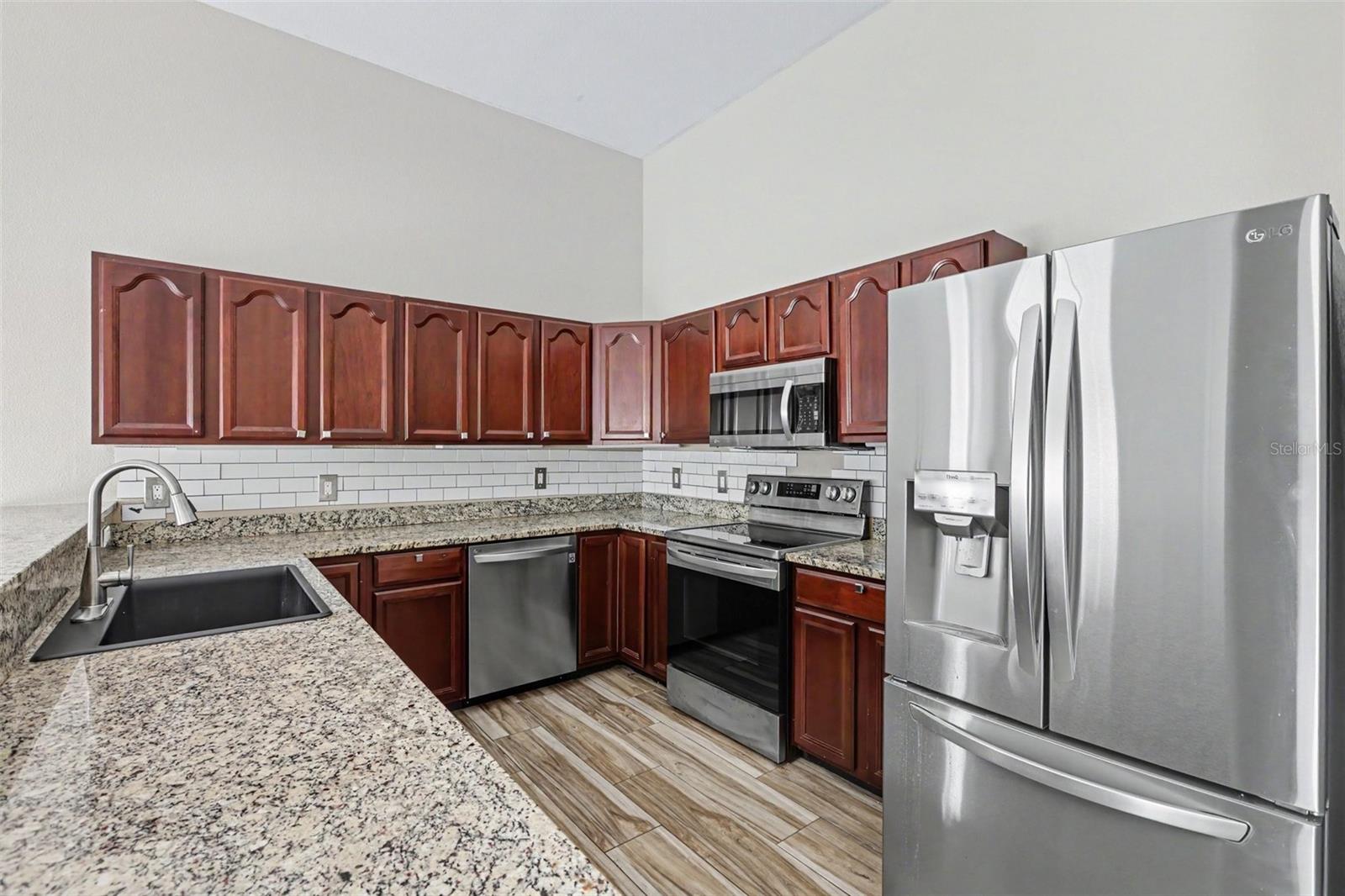 9548 ORANGE VALLEY CT — photo 5