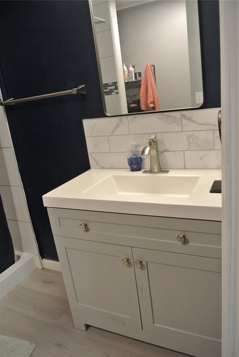 38122 CENTRAL AVE — photo 32