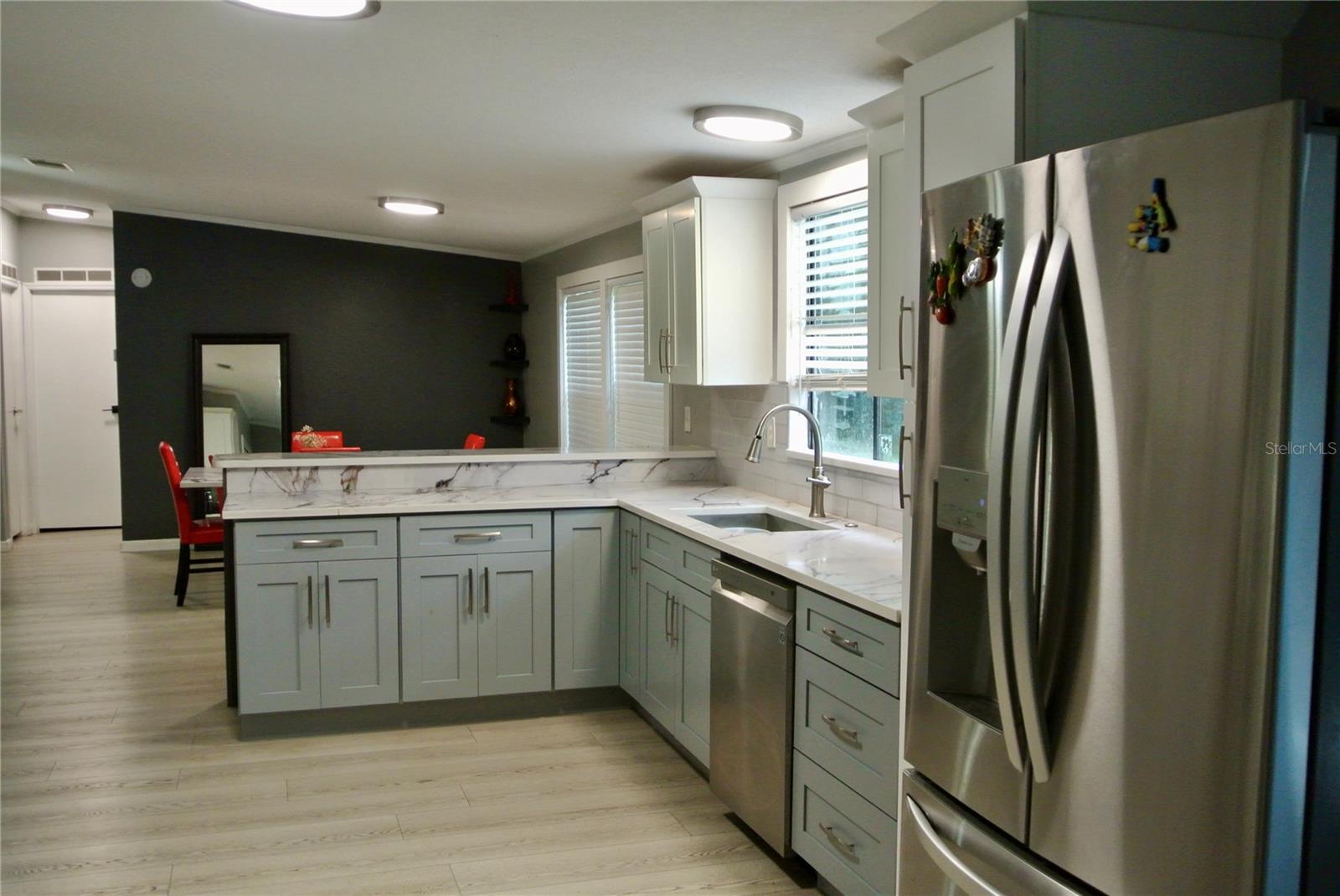 38122 CENTRAL AVE — photo 18